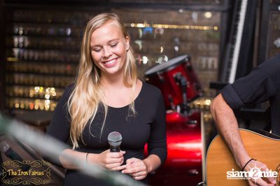 ปาร์ตี้คืนวันพุธ กับ Ms. Signe & Hvetter Band ที่ The Iron Fairies — photo 66