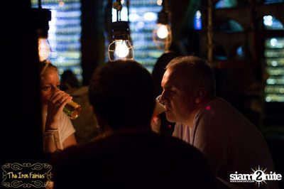 ปาร์ตี้คืนวันพุธ กับ Ms. Signe & Hvetter Band ที่ The Iron Fairies — photo 83