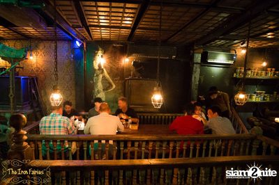 ปาร์ตี้คืนวันพุธ กับ Ms. Signe & Hvetter Band ที่ The Iron Fairies — photo 92