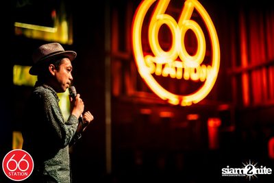 คอนเสิร์ต ป๊อด โมเดิร์นด็อก ที่ ซิกซ์ตี้ซิกซ์ สเตชั่น ลาดพร้าว — photo 40