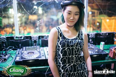 Chang Carnival with 25Hours and Niew&Jiew at Asiatique — photo 46