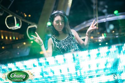 Chang Carnival with 25Hours and Niew&Jiew at Asiatique — photo 75