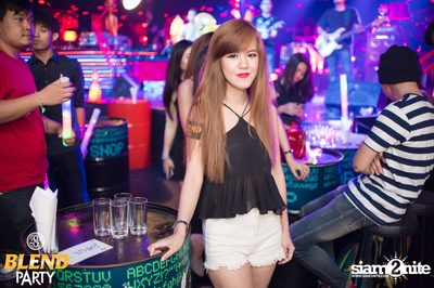 Blend Party Area 285 กับ Sqweez Animal ที่ สน็อป — photo 52
