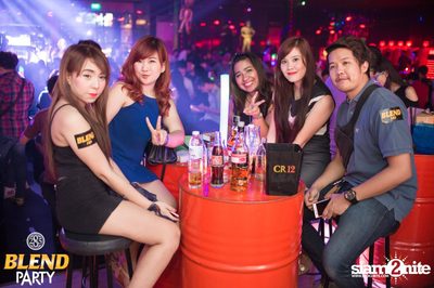 Blend Party Area 285 กับ Sqweez Animal ที่ สน็อป — photo 62