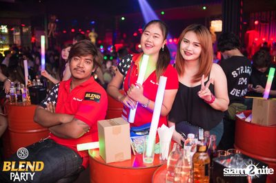Blend Party Area 285 กับ Sqweez Animal ที่ สน็อป — photo 80