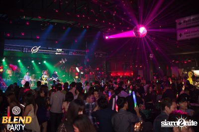 Blend Party Area 285 กับ Sqweez Animal ที่ สน็อป — photo 84