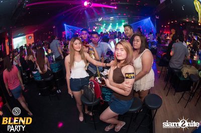 Blend Party Area 285 กับ Sqweez Animal ที่ สน็อป — photo 87