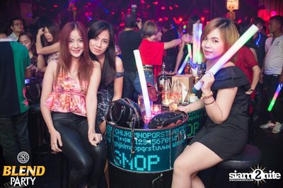 Blend Party Area 285 กับ Sqweez Animal ที่ สน็อป — photo 92