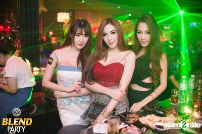 Blend Party Area 285 กับ Sqweez Animal ที่ สน็อป — photo 108