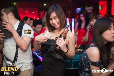 Blend Party Area 285 กับ Sqweez Animal ที่ สน็อป — photo 127