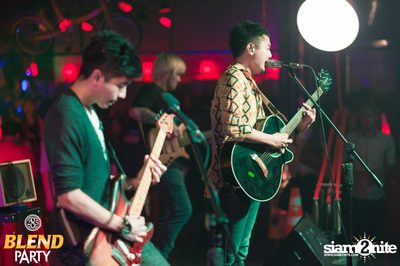Blend Party Area 285 กับ Sqweez Animal ที่ สน็อป — photo 142