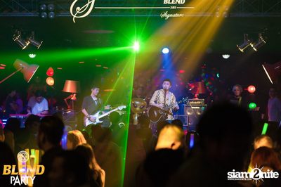 Blend Party Area 285 กับ Sqweez Animal ที่ สน็อป — photo 153