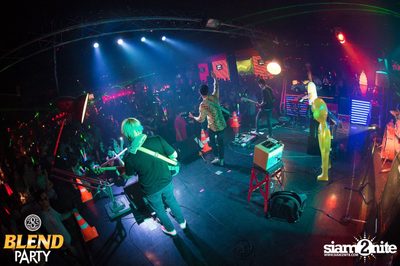 Blend Party Area 285 กับ Sqweez Animal ที่ สน็อป — photo 170