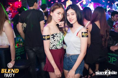 Blend Party Area 285 กับ Sqweez Animal ที่ สน็อป — photo 178