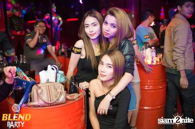 Blend Party Area 285 กับ Sqweez Animal ที่ สน็อป — photo 182