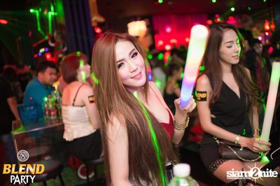 Blend Party Area 285 กับ Sqweez Animal ที่ สน็อป — photo 193