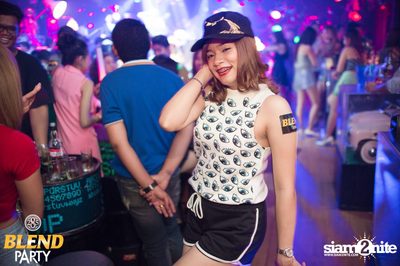 Blend Party Area 285 กับ Sqweez Animal ที่ สน็อป — photo 200