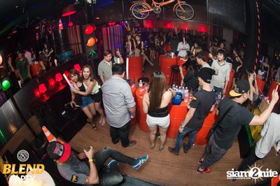 Blend Party Area 285 กับ Sqweez Animal ที่ สน็อป — photo 213