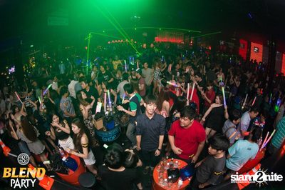 Blend Party Area 285 กับ Sqweez Animal ที่ สน็อป — photo 217
