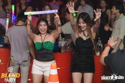 Blend Party Area 285 กับ Sqweez Animal ที่ สน็อป — photo 225