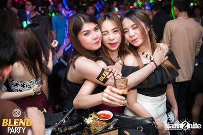 Blend Party Area 285 กับ Sqweez Animal ที่ สน็อป — photo 269