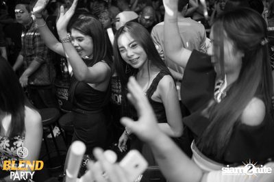 Blend Party Area 285 กับ Sqweez Animal ที่ สน็อป — photo 272