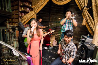 ปาร์ตี้คืนวันพฤหัสบดี กับวง Ms. Signe & Hvetter ที่ ดิไอร่อนแฟรี่ — photo 93