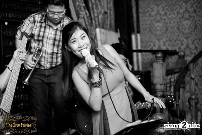 ปาร์ตี้คืนวันพฤหัสบดี กับวง Ms. Signe & Hvetter ที่ ดิไอร่อนแฟรี่ — photo 101