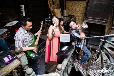 ปาร์ตี้คืนวันพฤหัสบดี กับวง Ms. Signe & Hvetter ที่ ดิไอร่อนแฟรี่ — photo 104
