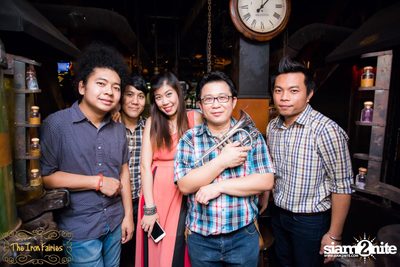 ปาร์ตี้คืนวันพฤหัสบดี กับวง Ms. Signe & Hvetter ที่ ดิไอร่อนแฟรี่ — photo 116