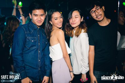 ปาร์ตี้ Selfie Night ที่ เซฟเฮ้าส์, เอกมัย ซอย 5 — photo 19