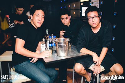 ปาร์ตี้ Selfie Night ที่ เซฟเฮ้าส์, เอกมัย ซอย 5 — photo 47