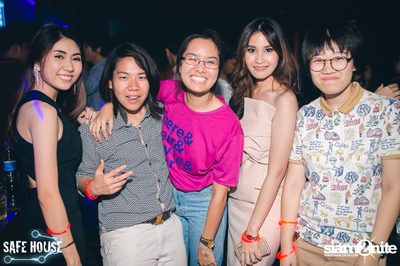 ปาร์ตี้ Selfie Night ที่ เซฟเฮ้าส์, เอกมัย ซอย 5 — photo 52