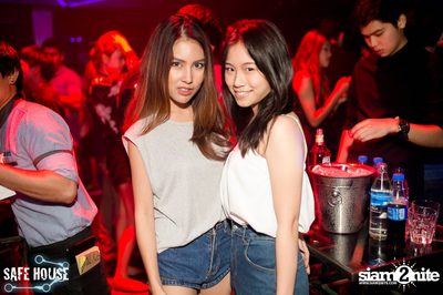 ปาร์ตี้ Selfie Night ที่ เซฟเฮ้าส์, เอกมัย ซอย 5 — photo 55