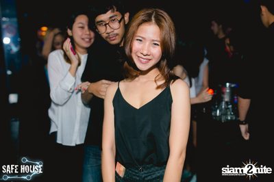 ปาร์ตี้ Selfie Night ที่ เซฟเฮ้าส์, เอกมัย ซอย 5 — photo 63
