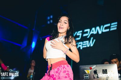 ปาร์ตี้ Selfie Night ที่ เซฟเฮ้าส์, เอกมัย ซอย 5 — photo 67
