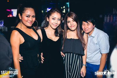 ปาร์ตี้ Selfie Night ที่ เซฟเฮ้าส์, เอกมัย ซอย 5 — photo 72