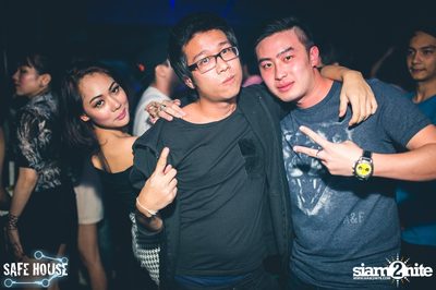 ปาร์ตี้ Selfie Night ที่ เซฟเฮ้าส์, เอกมัย ซอย 5 — photo 77