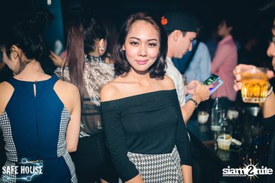 ปาร์ตี้ Selfie Night ที่ เซฟเฮ้าส์, เอกมัย ซอย 5 — photo 79