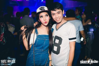 ปาร์ตี้ Selfie Night ที่ เซฟเฮ้าส์, เอกมัย ซอย 5 — photo 95