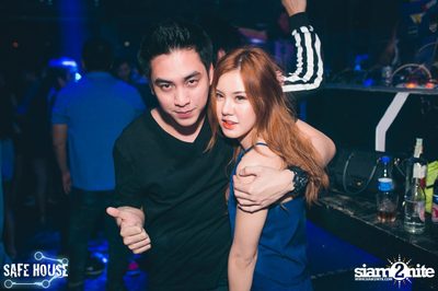ปาร์ตี้ Selfie Night ที่ เซฟเฮ้าส์, เอกมัย ซอย 5 — photo 96