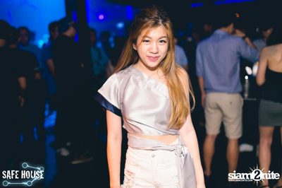 ปาร์ตี้ Selfie Night ที่ เซฟเฮ้าส์, เอกมัย ซอย 5 — photo 100