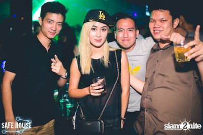 ปาร์ตี้ Selfie Night ที่ เซฟเฮ้าส์, เอกมัย ซอย 5 — photo 110