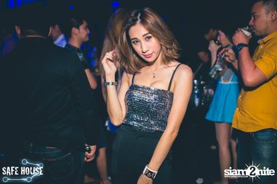 ปาร์ตี้ Selfie Night ที่ เซฟเฮ้าส์, เอกมัย ซอย 5 — photo 119