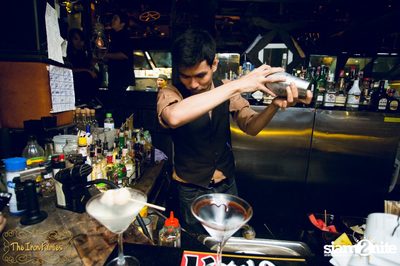 ปาร์ตี้คืนวันอังคาร ที่ ดิ ไอ่ร่อน แฟรี่, ซอยทองหล่อ — photo 108