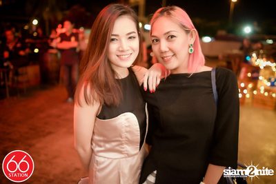 คอนเสิร์ตบุรินทร์ บุญวิสุทธิ์ ที่ ซิกตี้ซิก สเตชั่น ลาดพร้าว — photo 37