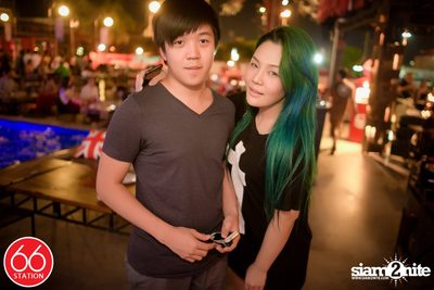 คอนเสิร์ตบุรินทร์ บุญวิสุทธิ์ ที่ ซิกตี้ซิก สเตชั่น ลาดพร้าว — photo 49