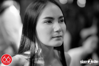 คอนเสิร์ตบุรินทร์ บุญวิสุทธิ์ ที่ ซิกตี้ซิก สเตชั่น ลาดพร้าว — photo 127