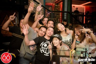คอนเสิร์ตบุรินทร์ บุญวิสุทธิ์ ที่ ซิกตี้ซิก สเตชั่น ลาดพร้าว — photo 210
