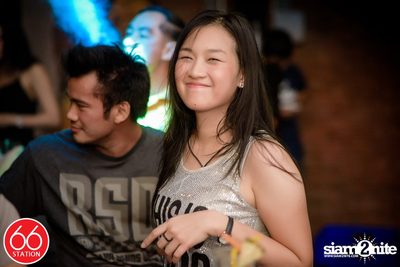 คอนเสิร์ตบุรินทร์ บุญวิสุทธิ์ ที่ ซิกตี้ซิก สเตชั่น ลาดพร้าว — photo 212